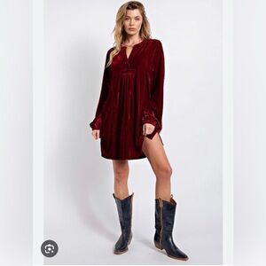 Easel Los Angeles Elegant Burgundy Velvet Dress